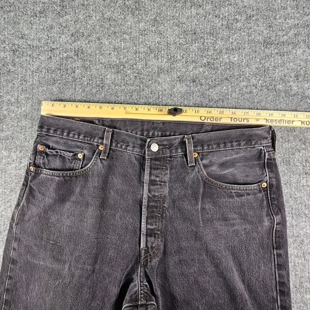 Vintage Levi's 501 Black Denim Jeans 37x26‎ Faded Charcoal Button Fly Y2K 2004